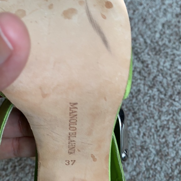 MANOLO BLAHNIK SATIN HEELS - Picture 9 of 14